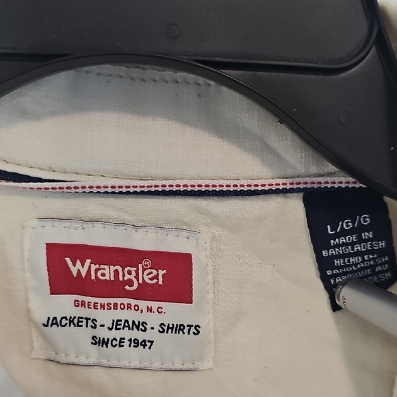 Wrangler Men's Casual Cream Button Down Shirt - Picture 2 of 4